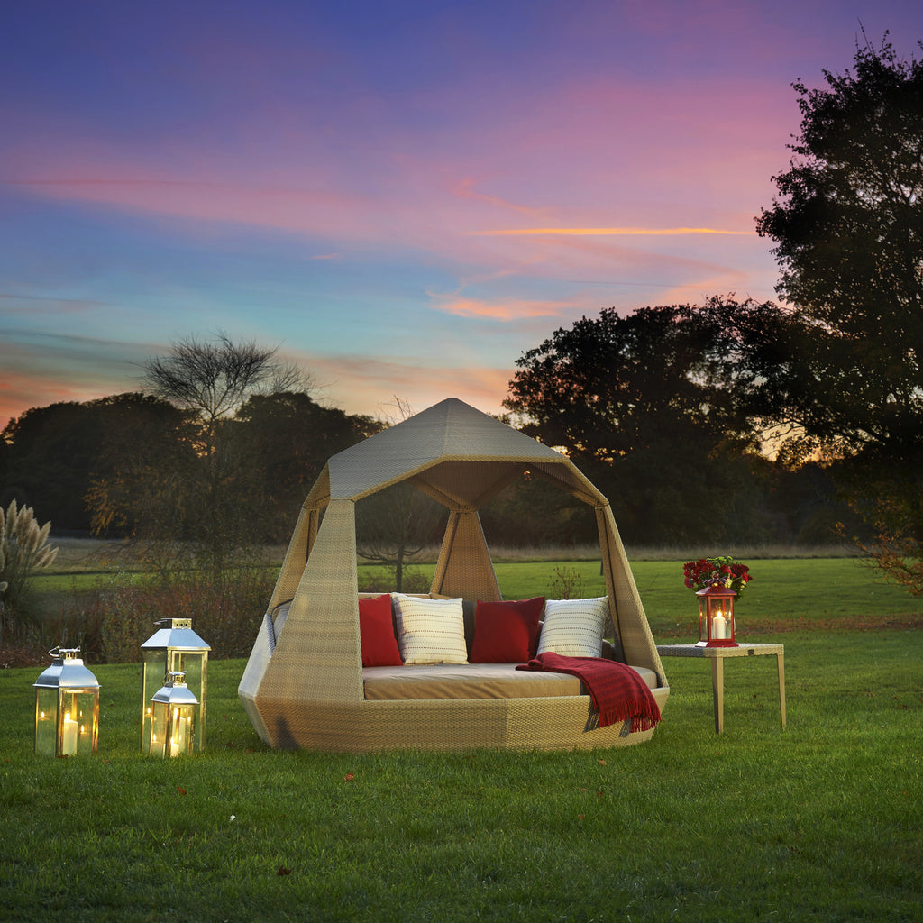 Spectacular furniture for outdoor living from Spa Living