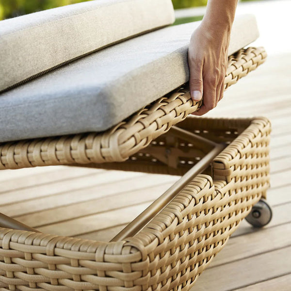 Rest Sunbed - Natural Weave & Taupe
