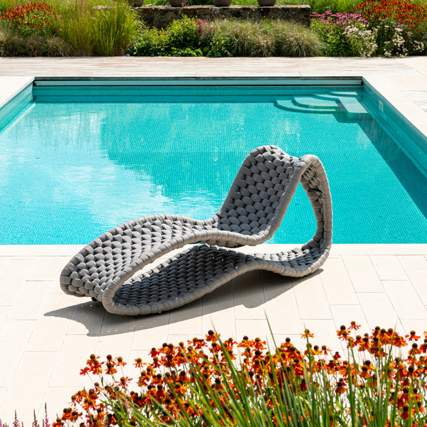 Wave Luxe Day Bed Lounger - Spa Living 