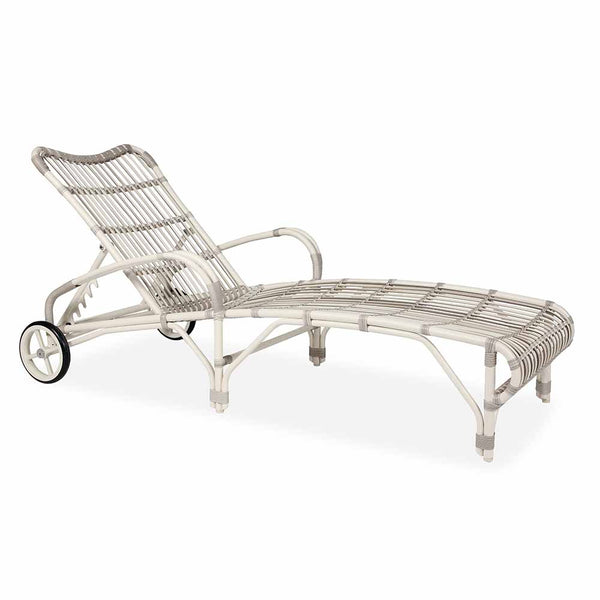 Lucy Poolside Lounger, Vincent Sheppard, Outdoor Spa Furniture - Spa Living