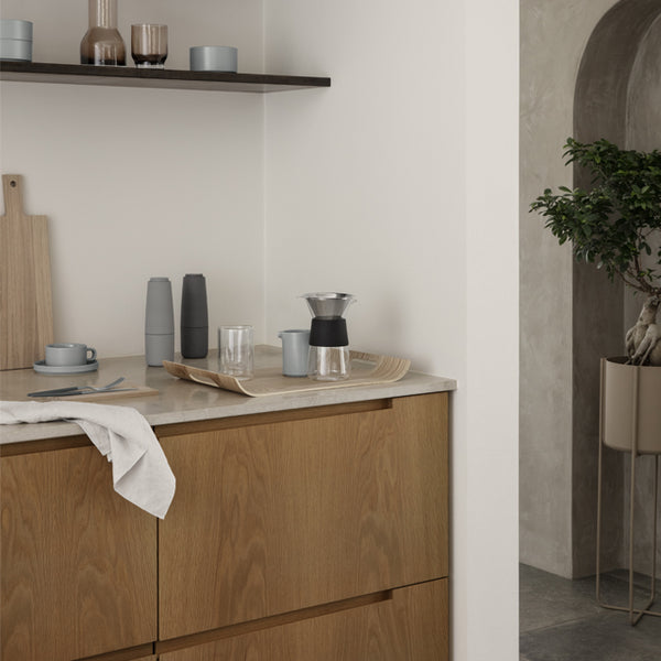 Kena Planter + Stand