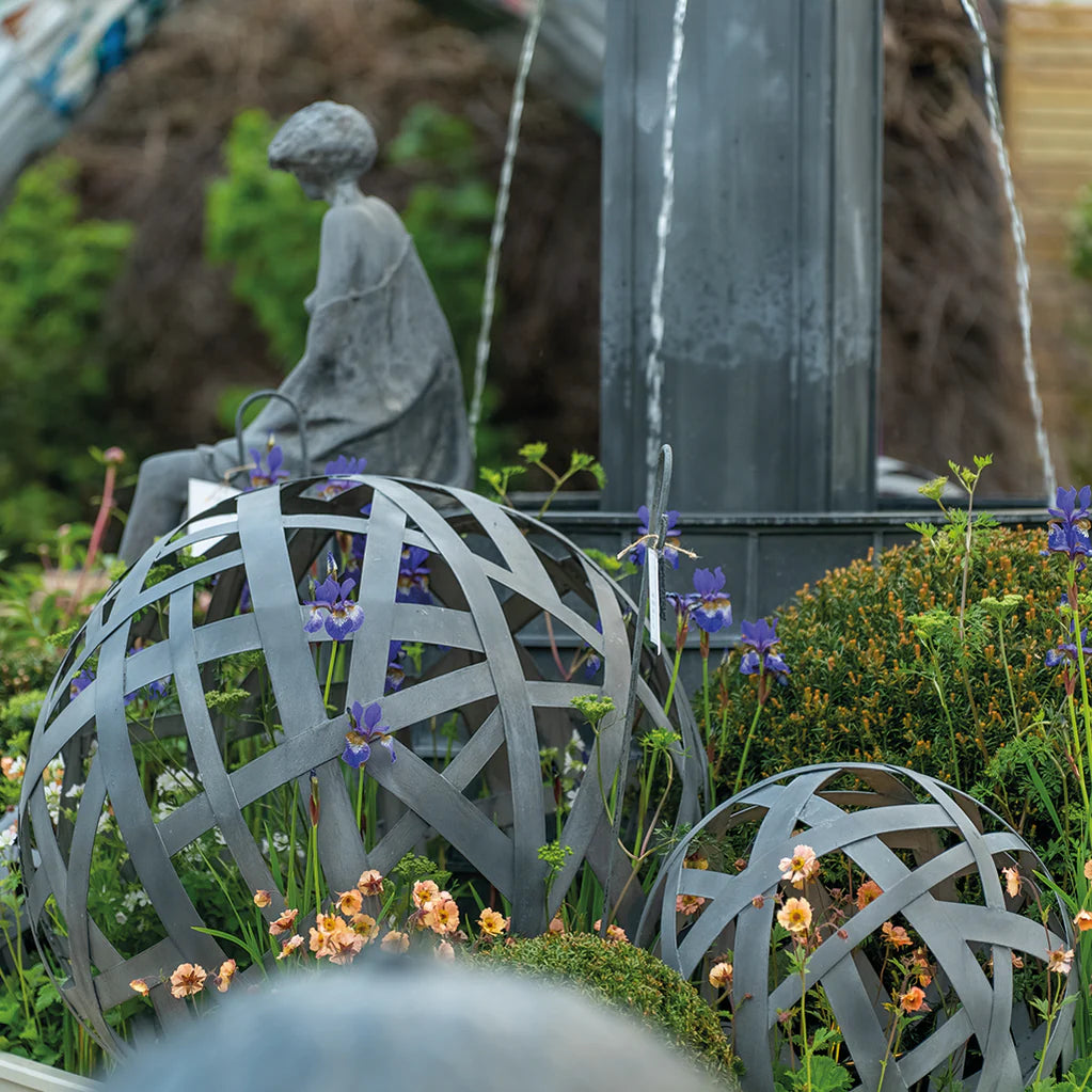 Lattice Sphere Sculptures - Spa Living 