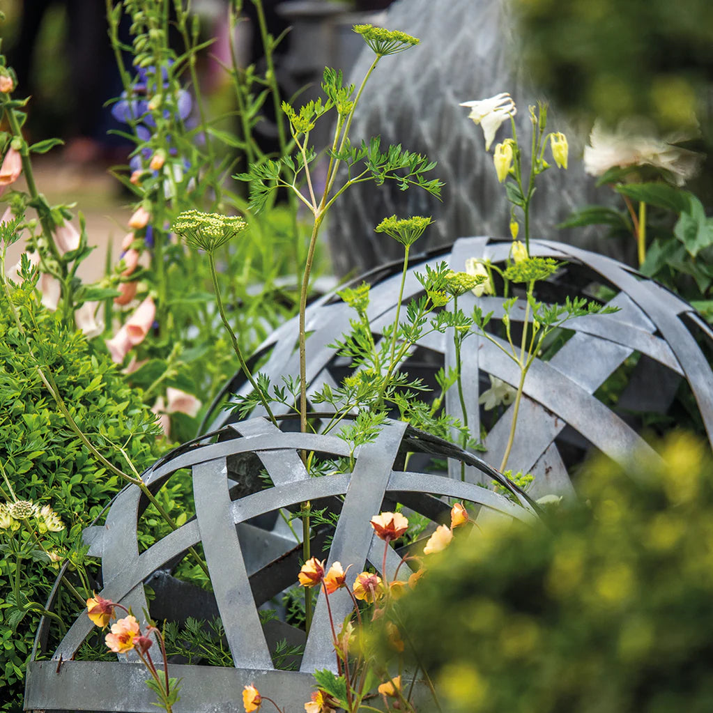 Lattice Sphere Sculptures - Spa Living 