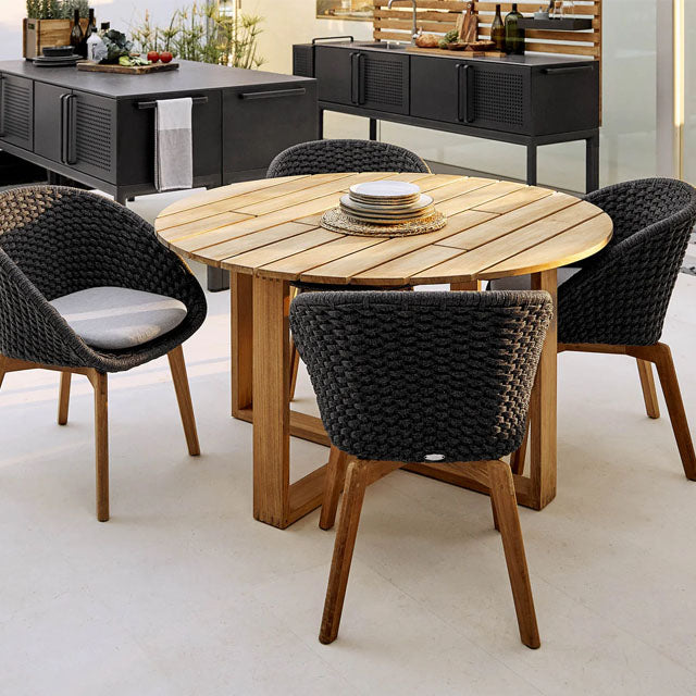 Endless Round Dining Table - Spa Living 