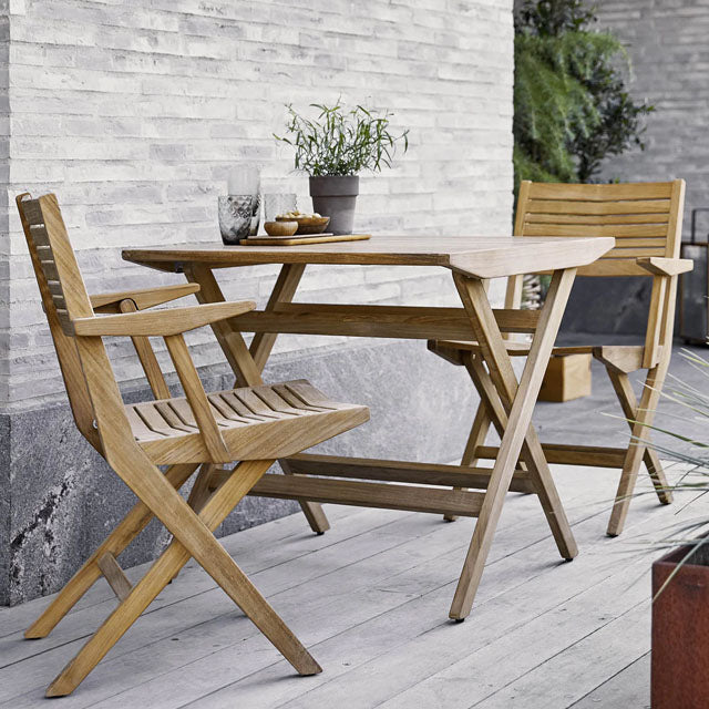 Flip Table - Spa Living 