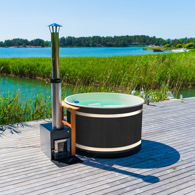 Pearly Family Hot Tub - Spa Living 