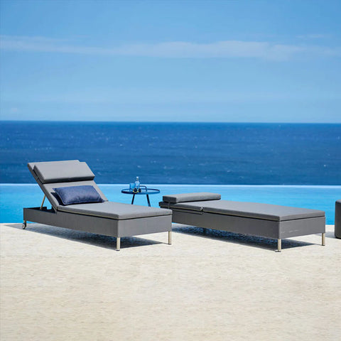Rest Sunbed - Aluminium Frame & Grey Cushion