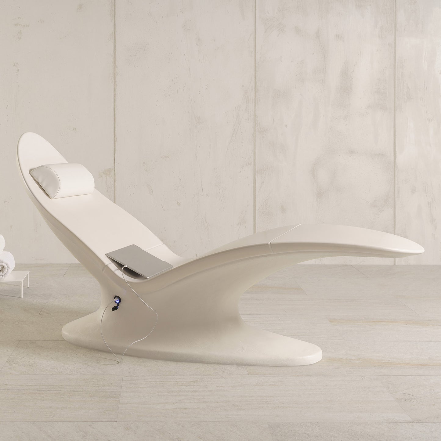Flyer Heated Longer - Spa Living 