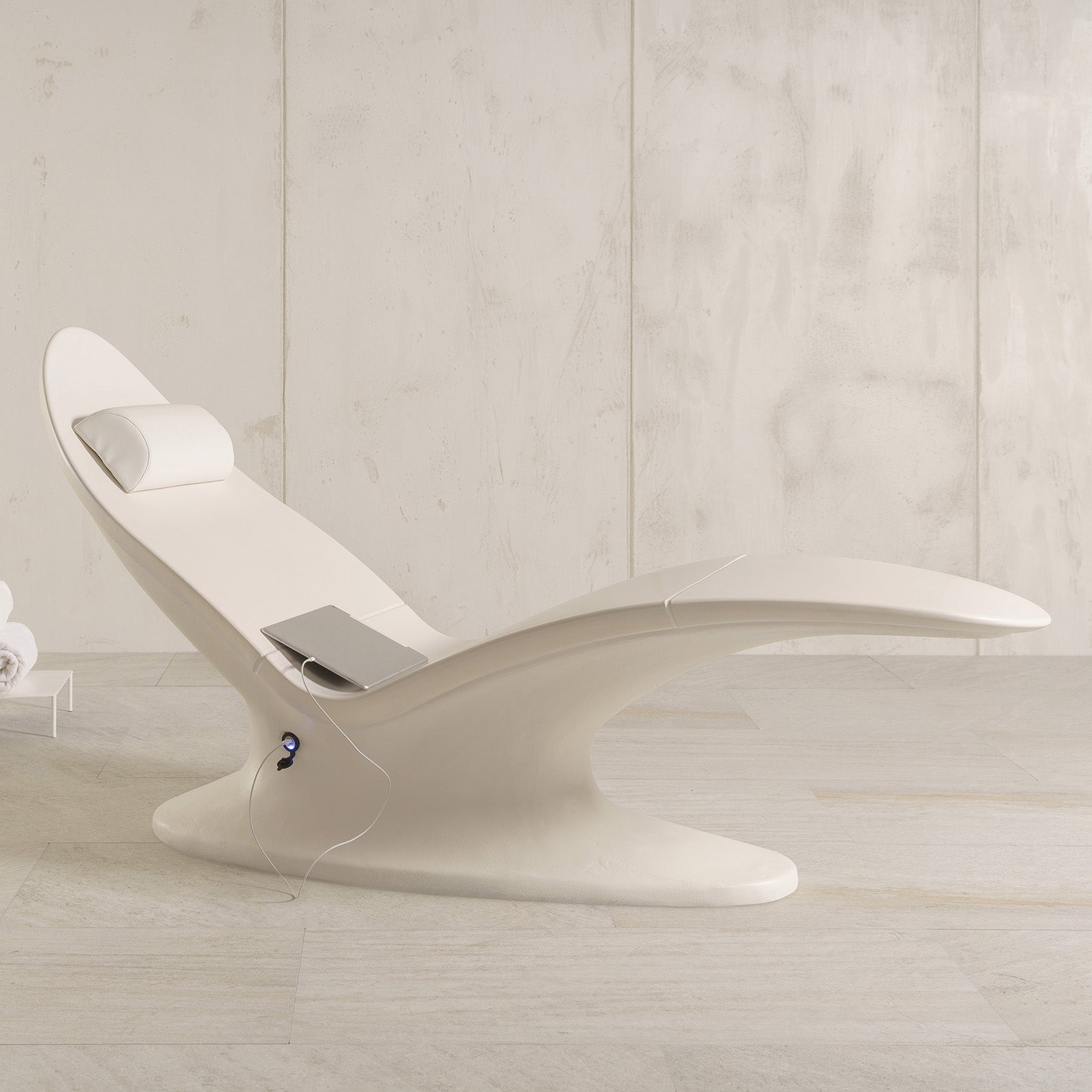Flyer Heated Longer - Spa Living 