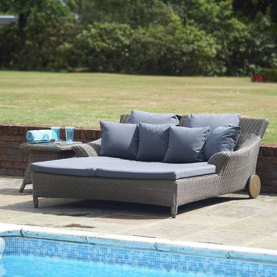 Double Day Bed,Valentine, Outdoor Garden Lounger - Spa Living 
