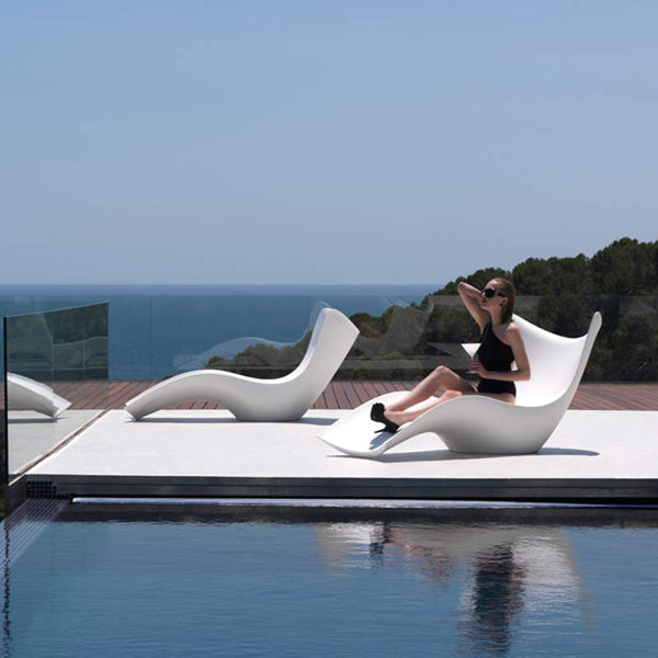 Surf Lounger - Spa Living 