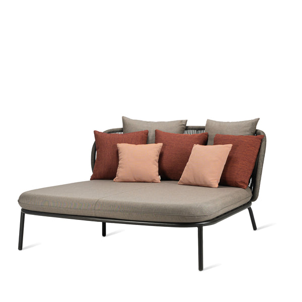 Kudu Daybed Lounger [exclusive Vincent Sheppard] - Spa Living 